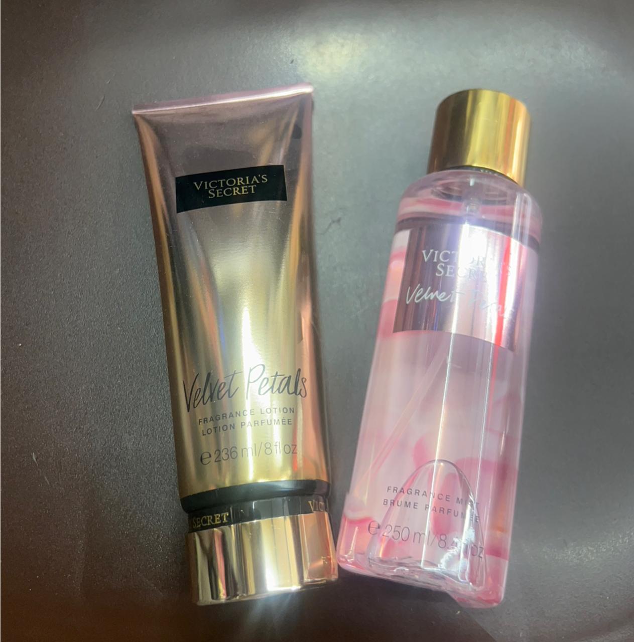 Victoria Secret Set of 2 Pieces, Splash & Body Lotion